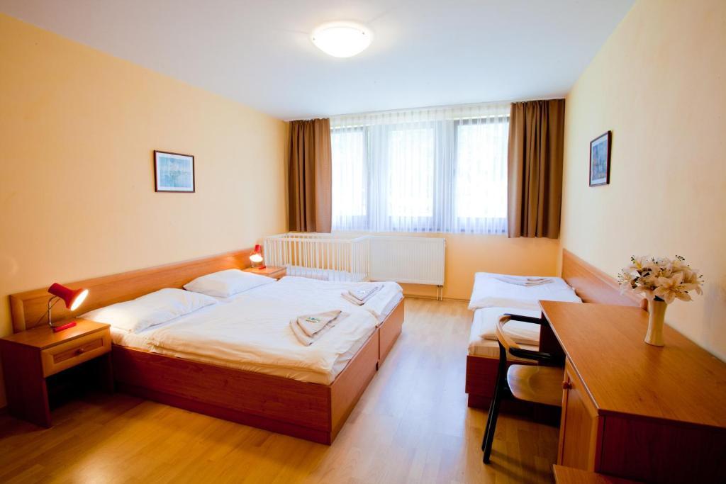 Motel Svaty Krystof Tupadly  Room photo